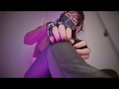 [ASMR] 怪しげなレザーマッサージ✋ / 革パンツ、革ジャケット、革手袋 / Leather pants, leather jacket, leather gloves