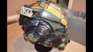 Titanfall 2 - Vanguard Collector's Edition Helmet Unboxing