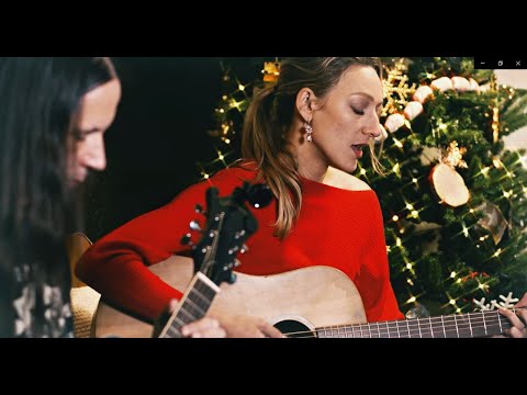 River (Joni Mitchell) covered by Carly Jo Jackson