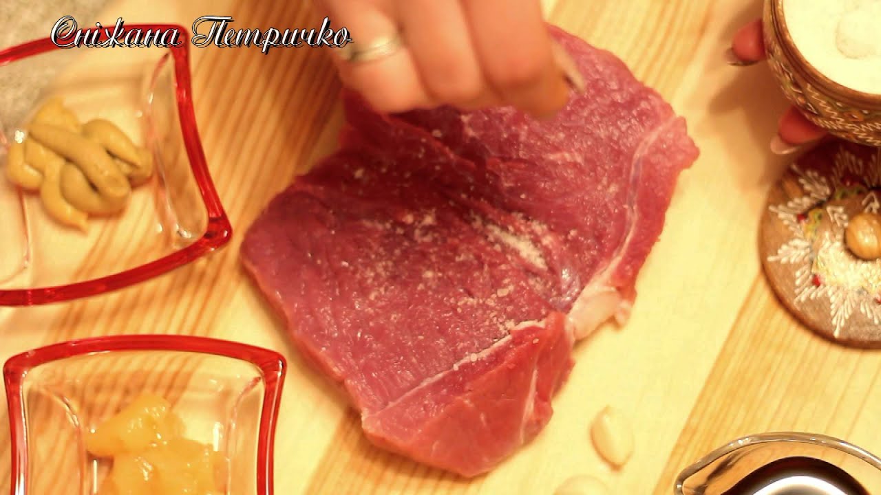 Говядина, запечённая в духовке. Телятина.