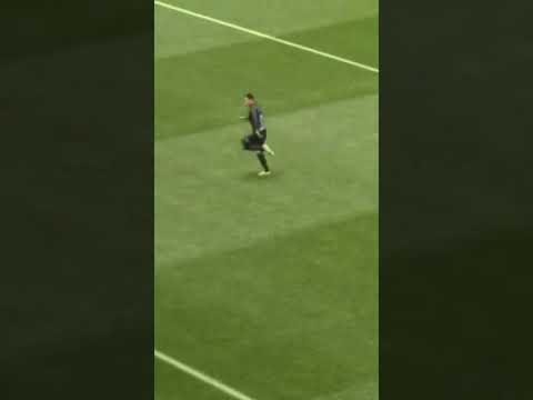 اول مره اجرب فيفا موبايل اليابانيه وانصدمت من شيء غريب