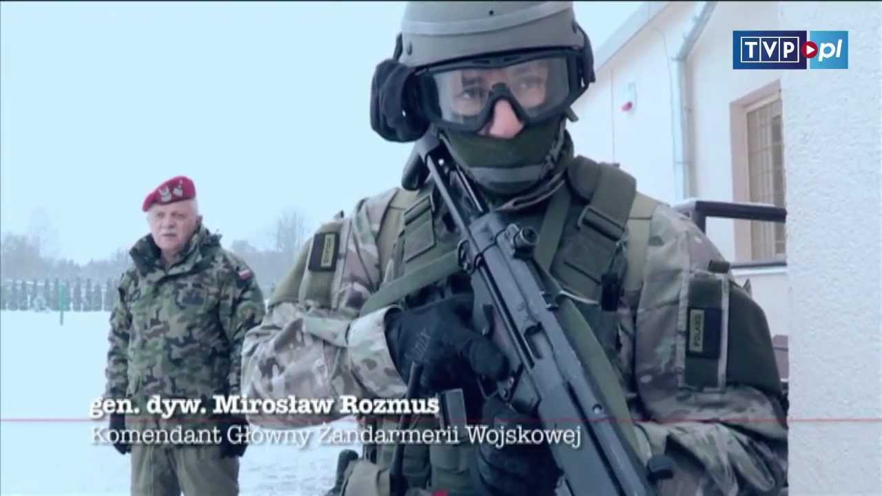 Naszaarmia.pl - Tajemnice szkarłatnych beretów