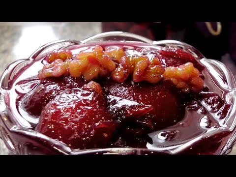 Video: Plum Jam Nrog Walnuts