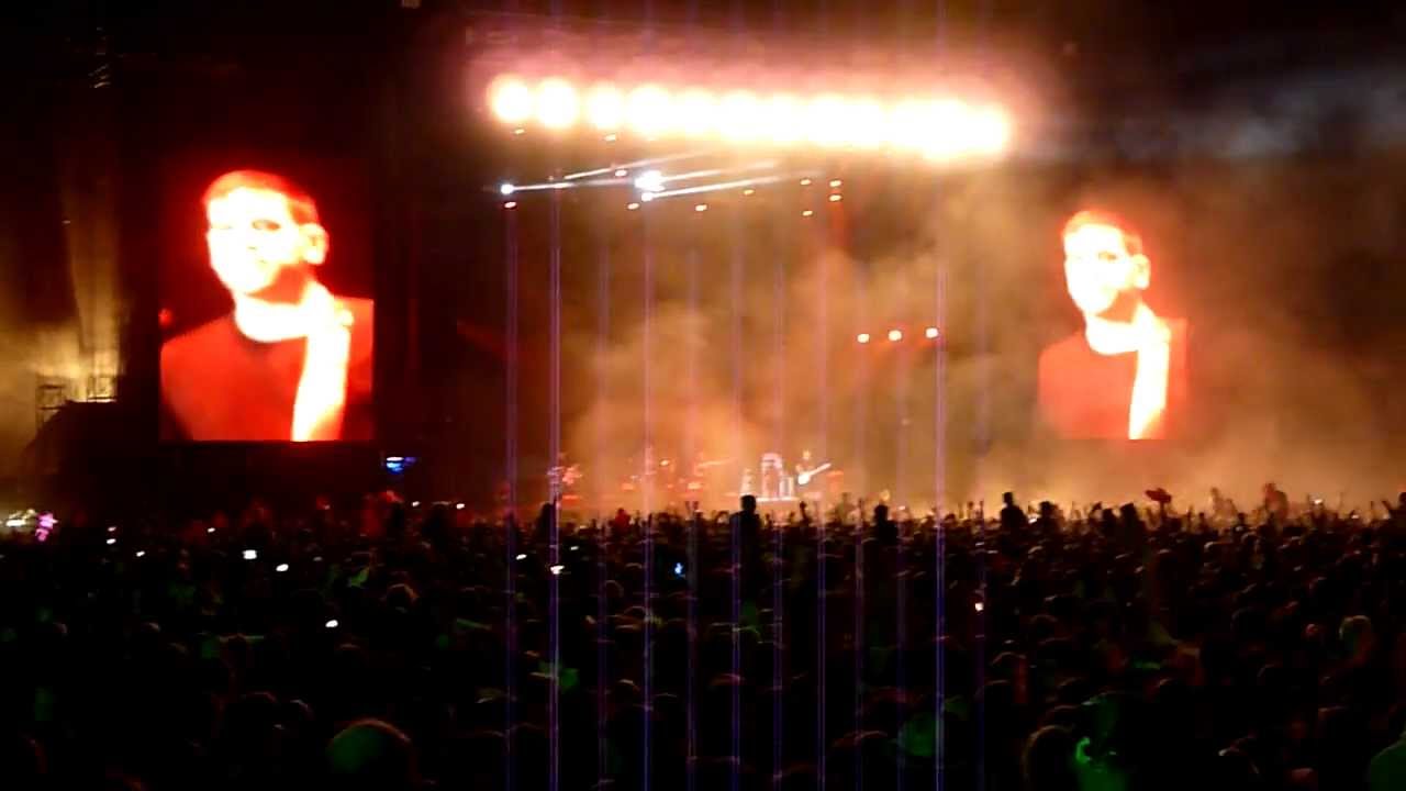 Billy Talent Red Flag[HD] live YouTube
