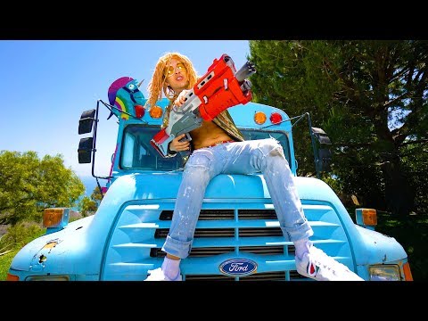 lil-pump---"fortnite"-(official-music-video)