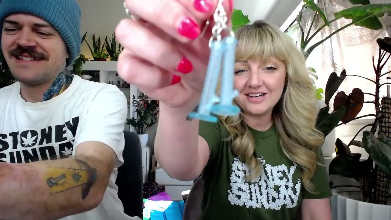 Have you heard about the RAWsuit? Plus why does smoking weed feel different now? 