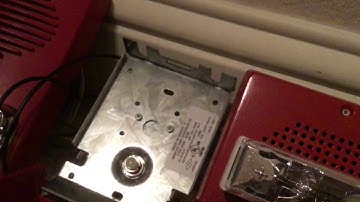 A demonstrated of the Simplex T-Bar