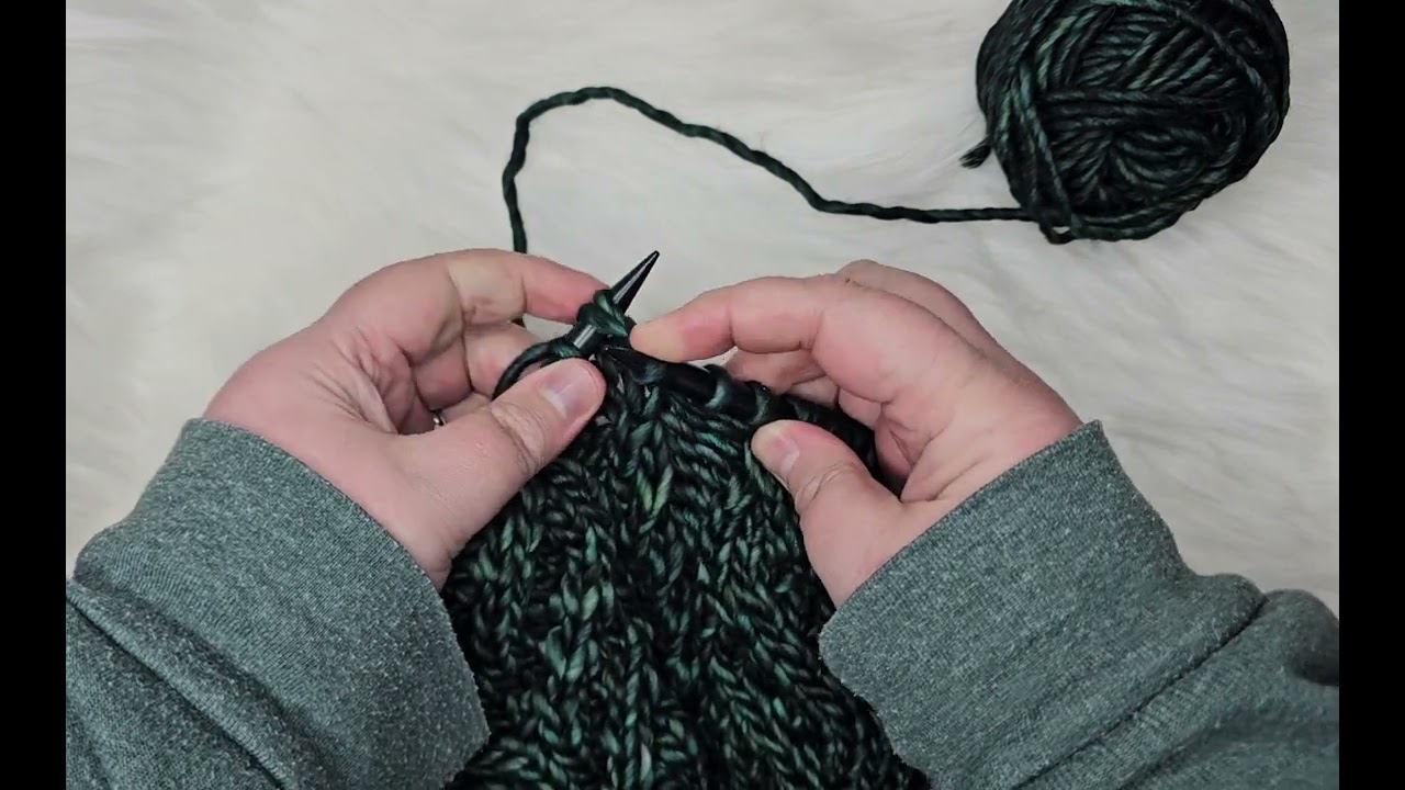 How to knit a right twist stitch