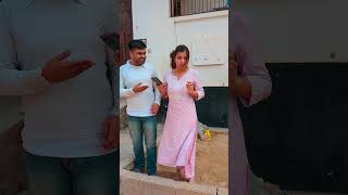 Ekdam Inhone Waqt Badal Diya.. Jazbaat Badal Diye..