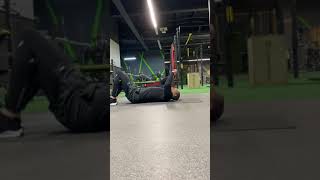 Дотягивание на пресс,,лёжа на полу