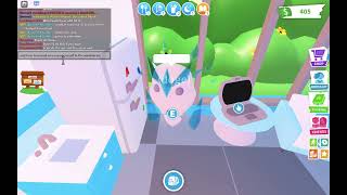 I found this glitch with the ice golem in adopt me!