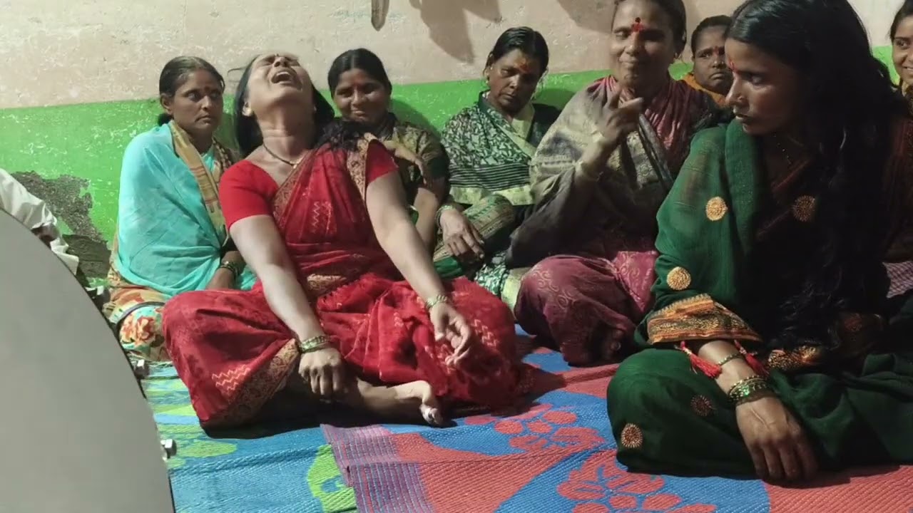 आनंदाची आरती 🌿 वाऱ्याचा उलगडा कुर्डुवाडी देवकुळे परिवार 🙏 गुरुवर्य-पुजाताई मनोज कसबे 🙏