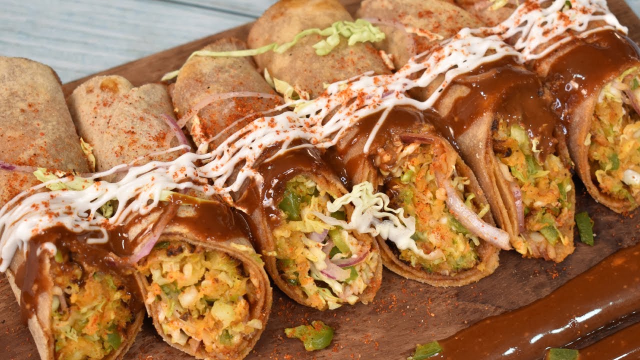 वाह क्या गजब की फ्रेंकी, इसे तो देखतेही खानेका मन होजायेगा | Manchurian Frankie Recipe | Street Food