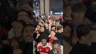 Kidnapped by fans haha. Are we gonna do it? #arsenalfans #arsenalfc