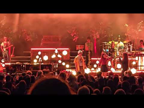 Jacob Collier 'Witness Me' Tori Kelly + Lawrence | Live