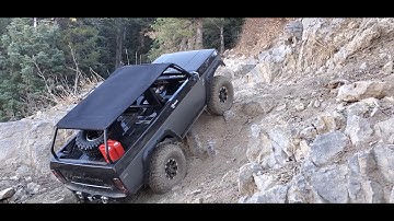 Redcat Gen 8 AXE Trail Run on the Rocks