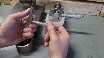 Use and Reading of a Depth Micrometer