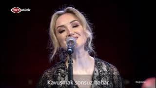 Çiğdem YARKIN Sisli Bir Hayâl Gibi İçimde Hatıralar