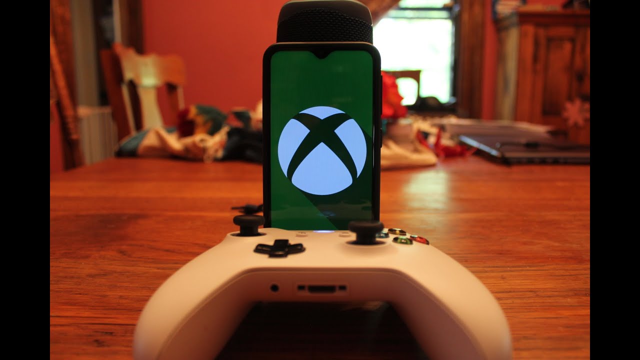 Xbox Games On Your Phone?! Testing Xbox's New Cloud Gaming On Mobile