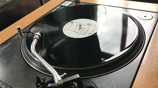 Eden Burns – Big Beat Manifesto Vol II (Public Possession – PP048) 12