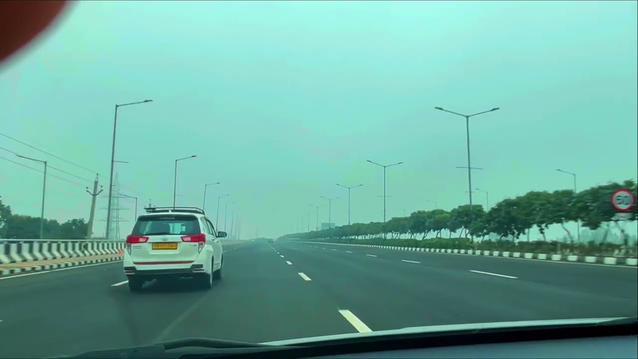 Chandigarh ka airport ka roads dekhai