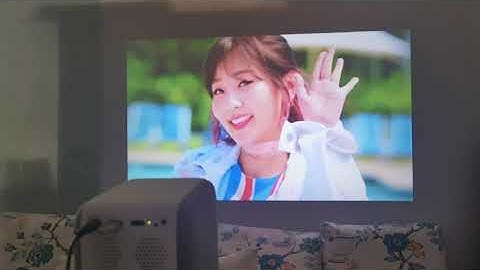 Y3+: 250ANSI, true 1080P, LCD with battery maximum brightness!