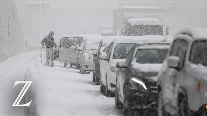 Bayern: Winterwetter verursacht Chaos im Verkehr