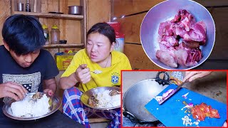 laxmi cooking pork curry in lunch and enjoying with surya @surya laxmi vlogs