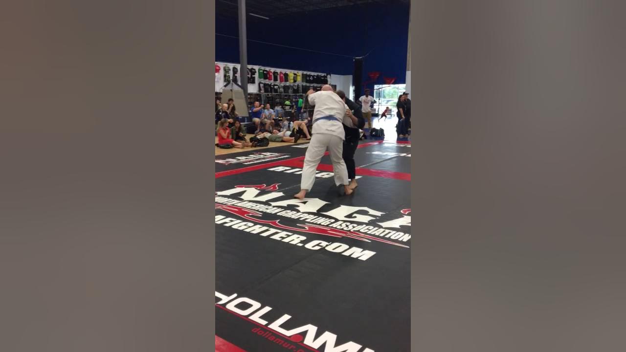 NAGA Houston October 8th 221lbs vs 287lbs YouTube