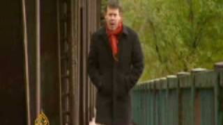 US hopefuls target undecided voters - 2 Nov 2008