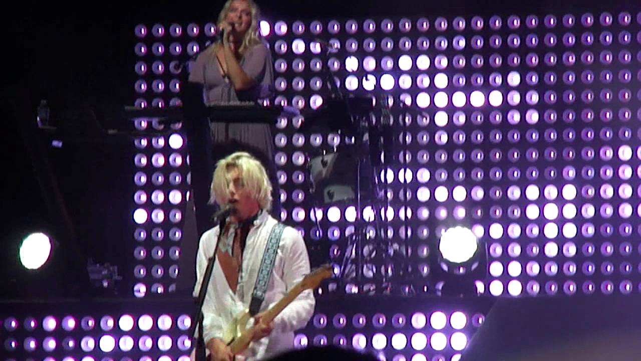 Dark Side - R5 - The Mann Center - 9/3/15