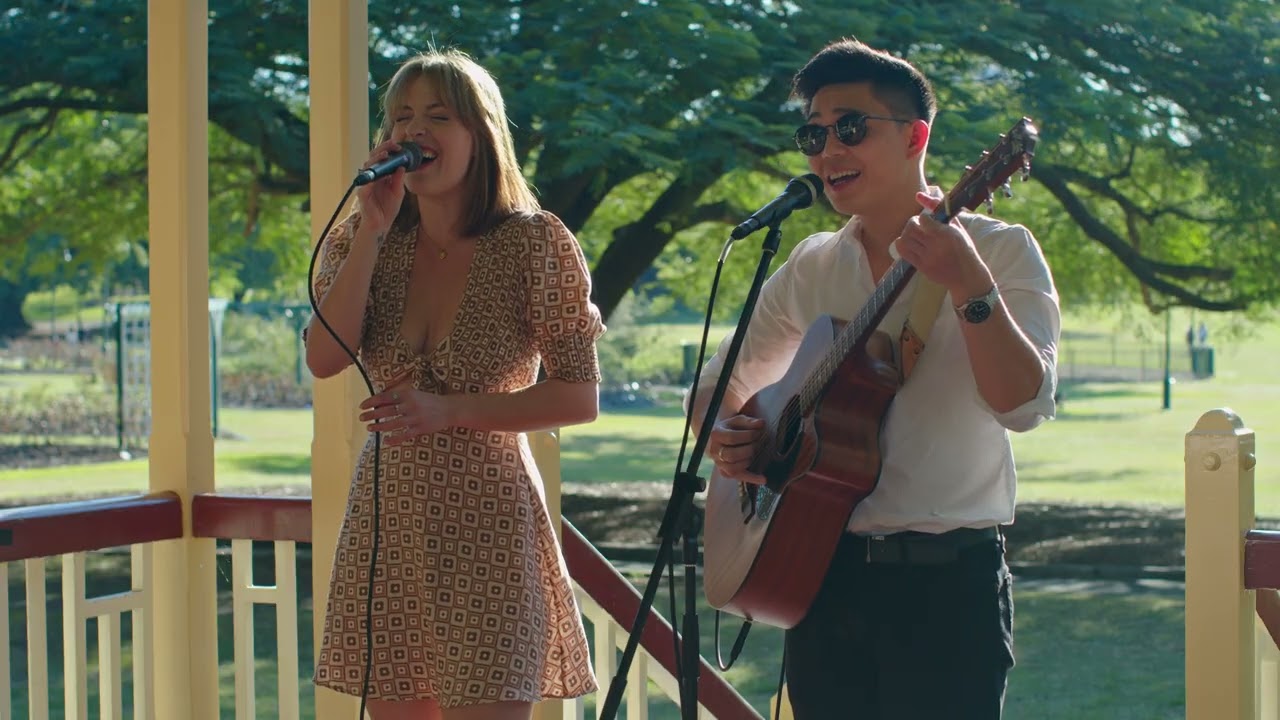 Event Entertainers Presents - Can't Help Falling In Love - Jordan and Steph Acoustic Cover