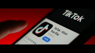 Joe Rogan discusses TikTok's privacy policy - How much data do they collect from you!?! 🤯🤯🤯