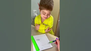 Тупой УГОЛ!!!😡😱🤣