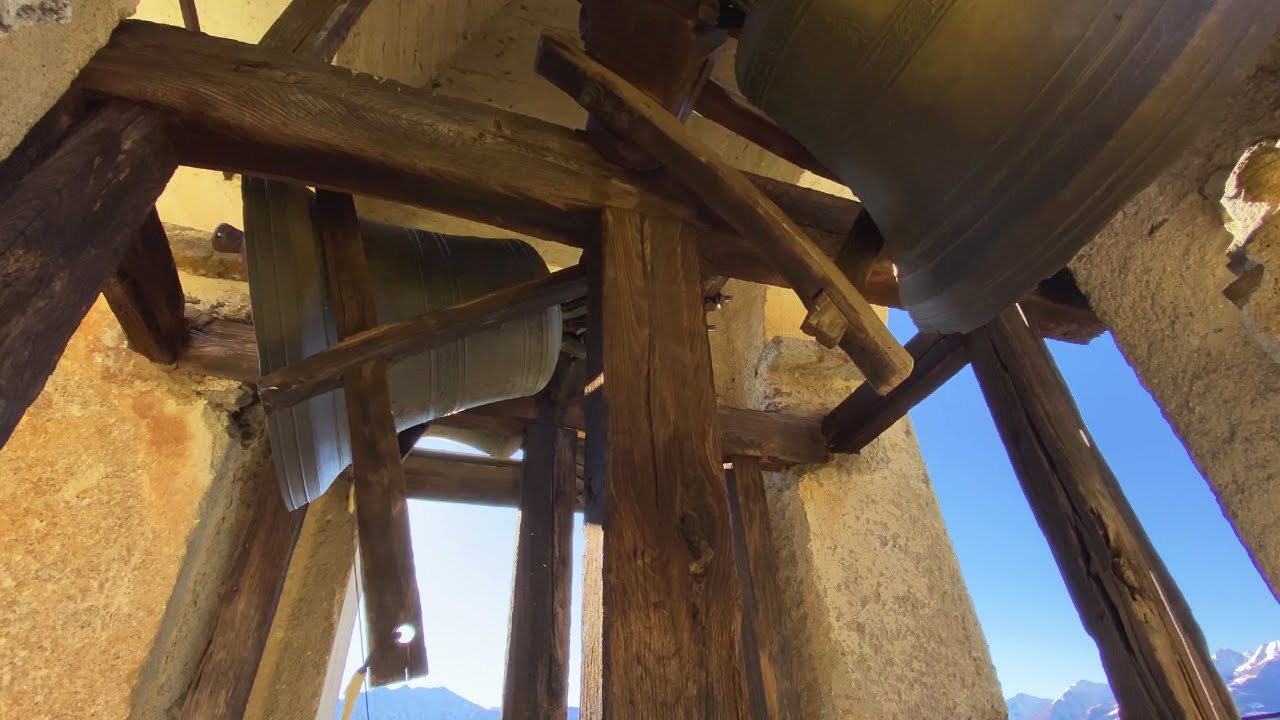 Часть 1 традиционного колокольного звона в честь праздника святого Мартина в Каспано