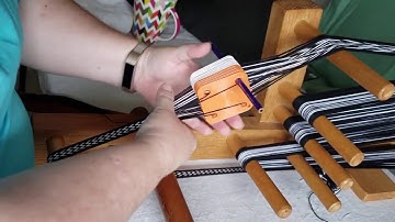 Tablet Weaving:  Advancing the Warp & Flipping the Cards