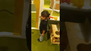 Seneng nya bisa ke playground lagi #happy #seru #asik #playground #tishafamily04