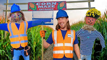 Handyman Hal Builds Awesome Scarecrows! 🧰🌾