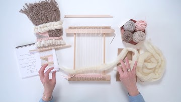 WEAVING ON A FRAME LOOM PART 3 - how to plain weave with roving | oake & ashe