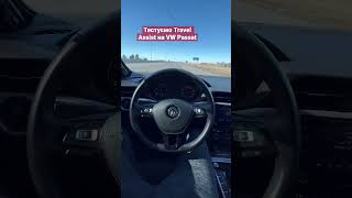 Заходимо в поворот з Travel Assist на VW Passat 🔥 Керується👌🏻