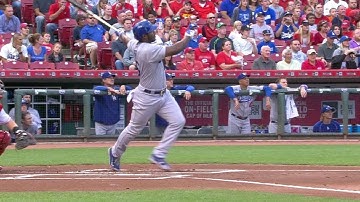 LAD@CIN: Puig drives double off wall to open scoring
