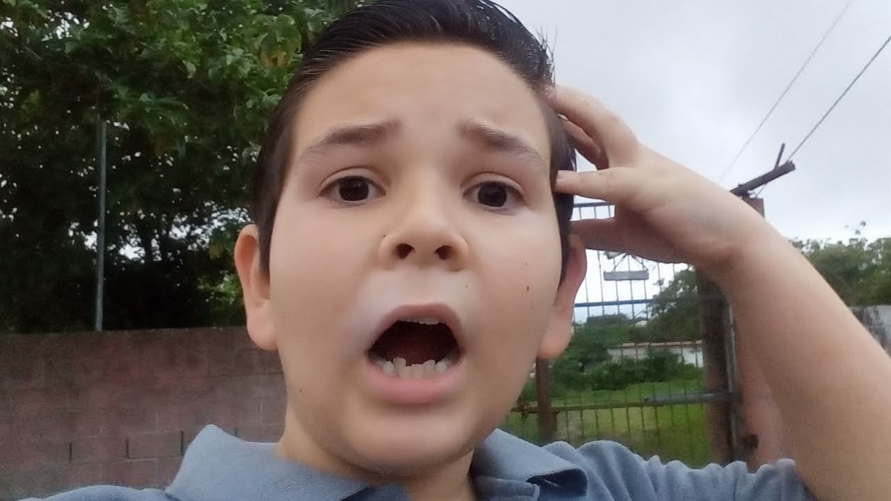 exploran. do un potrero con Mateo el loco