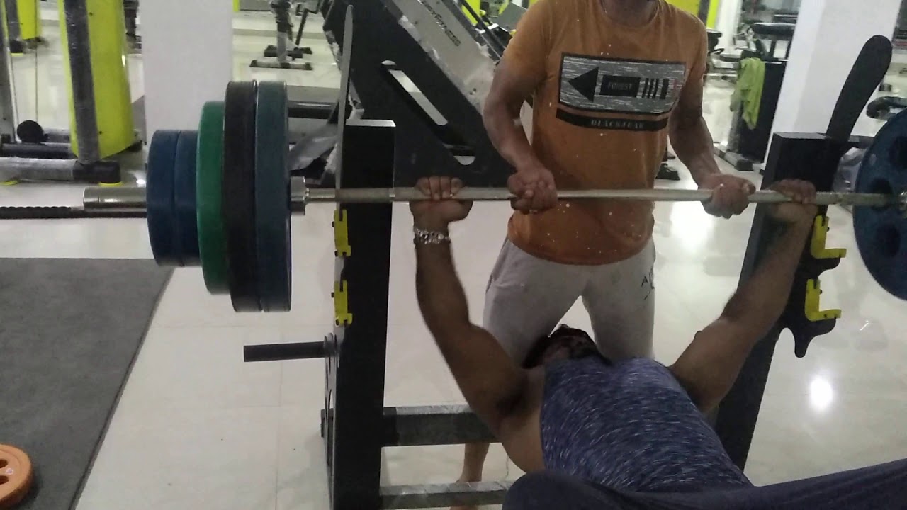 Banch press 140kg YouTube