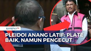 Mini yubka kiygan qizlarning porno fotosuratlari