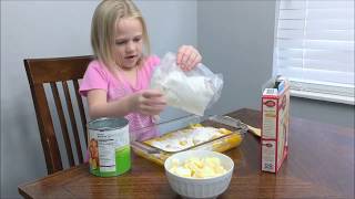 6 Year Old Makes Peach Cobbler Dump Cake! by The Bolt Life Crafts 521 views 6 years ago 4 minutes, 5 seconds