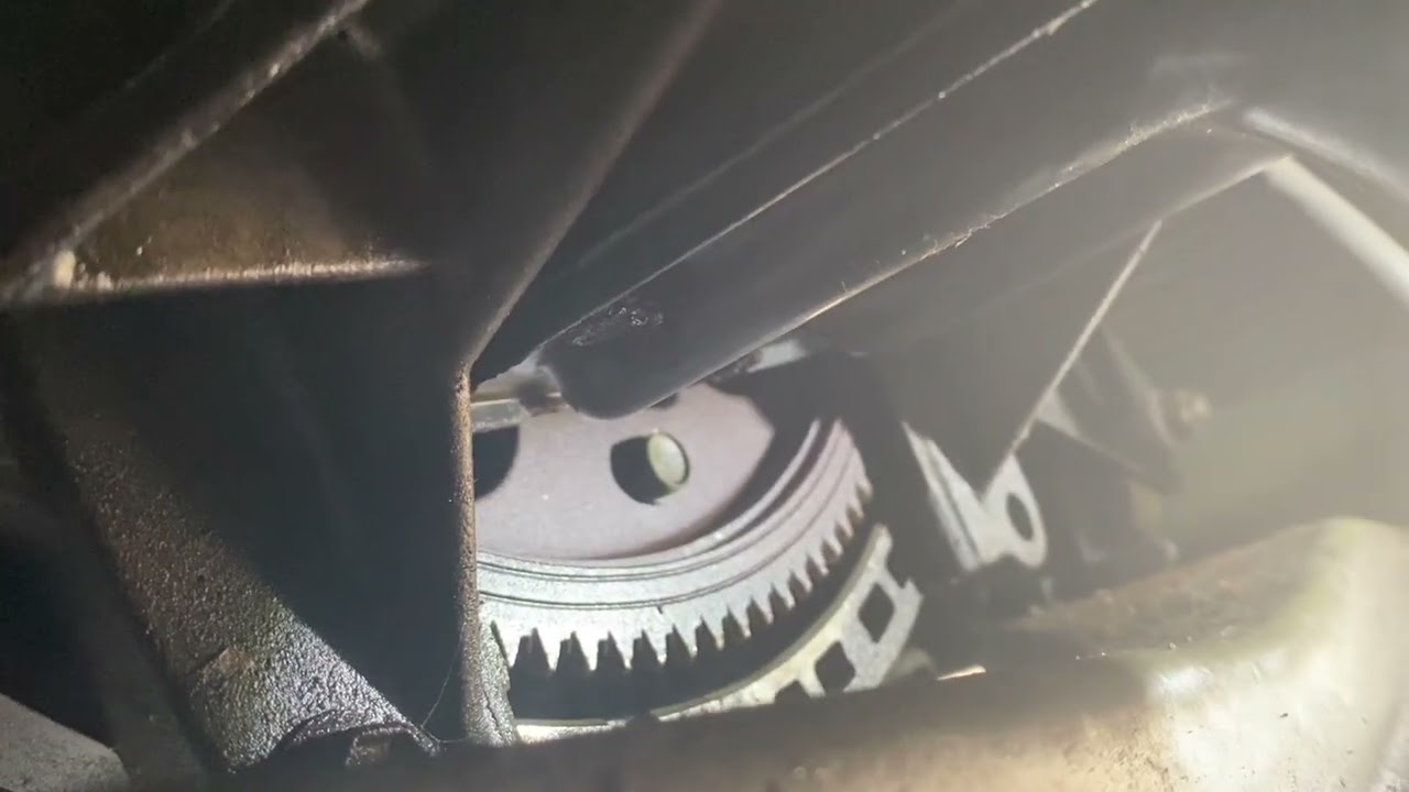 Como quitar y instalar un motor de 2006 Toyota corrolla 1.8