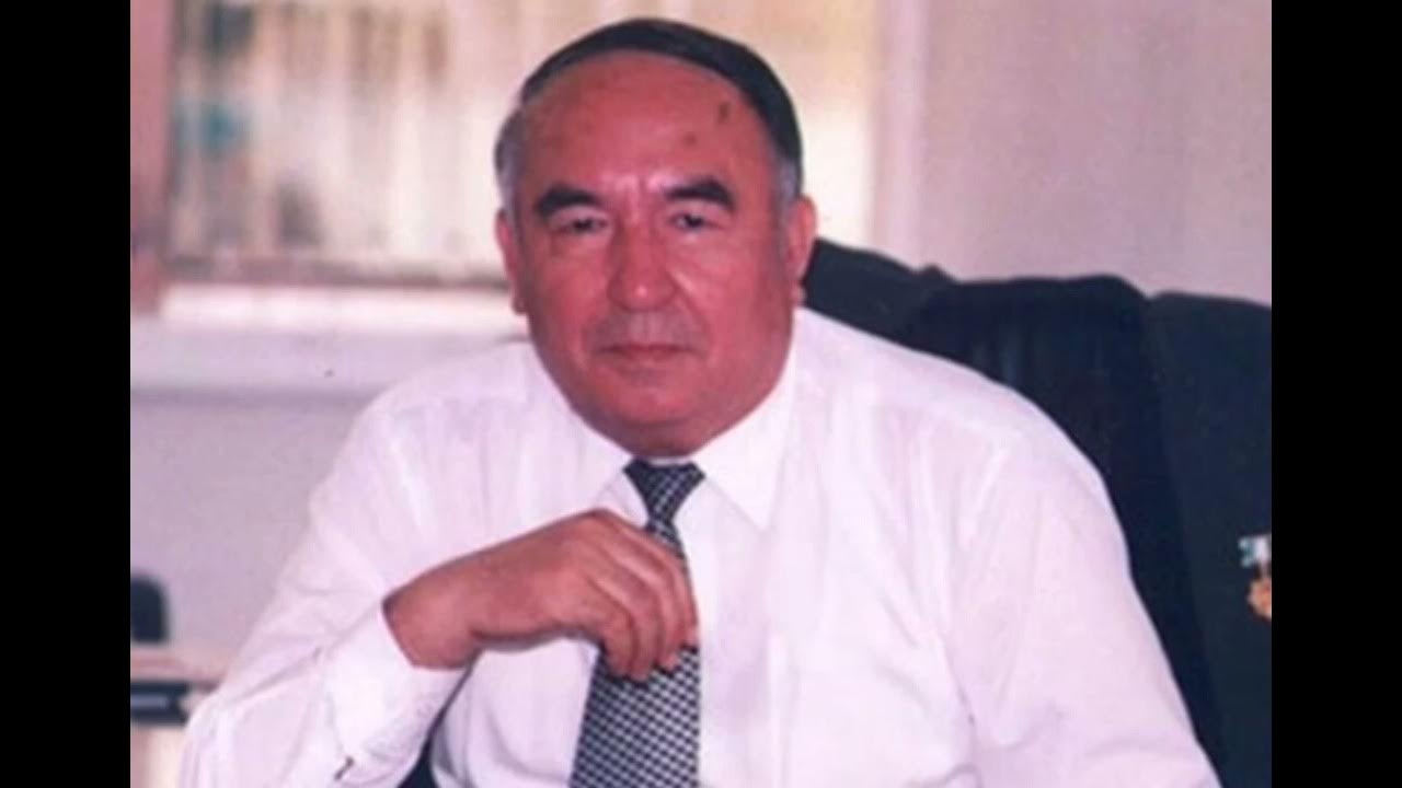 Эркин вахидов поэт. Эркин вахидов поэты узбекистана. Эркин вохидов хаёти ва ижоди. Эркина вахидов. Erkin vohidov шахматы.