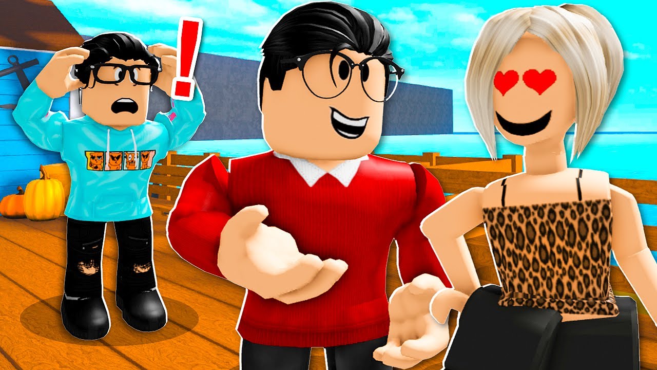 KAREN Had A CRUSH On My DAD! (Roblox)