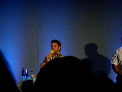 Jensen Ackles Asylum 2009 - About the red shorts in Afterschool Special