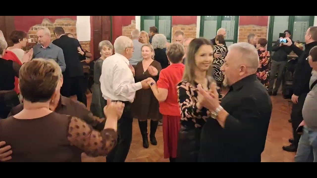 15.02.2026r. Spotkały się dwa wróbelki na potańcówce w Szydłowcu